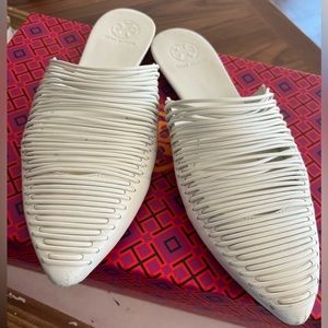 Tory Burch Sienna Pointy Toe Flats Mules Slides White Colored Size 7 Womens